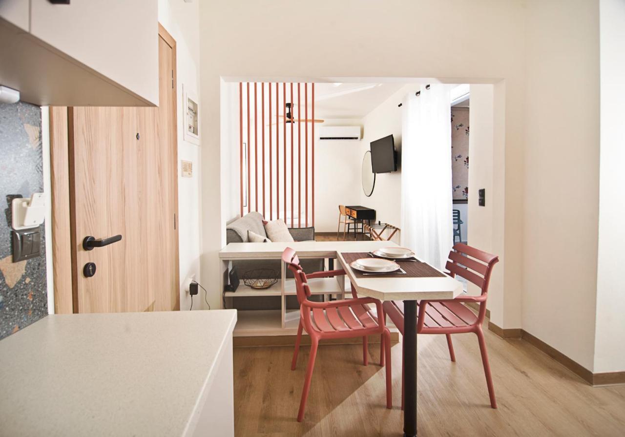 Happy Place In The Center Kalamata Exterior photo